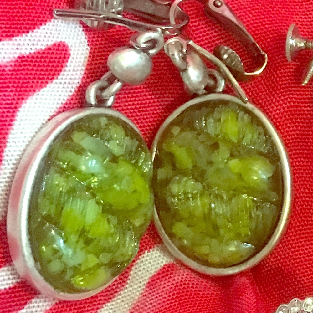 CLIP-ON Earring 💚🌹🍀💋